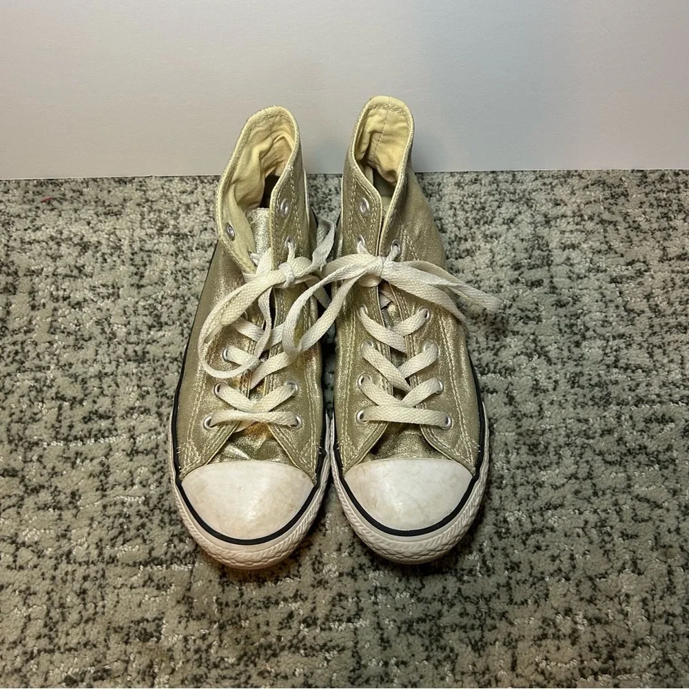Converse Metallic Gold Vintage Hi-Top Sneakers Size 3 Kid’s